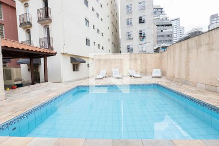 Apartamento para alugar com 33m², 1 quarto e sem vagaÁrea comum - Piscina