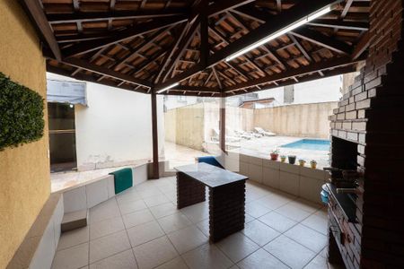 Apartamento para alugar com 33m², 1 quarto e sem vagaÁrea comum - Churrasqueira