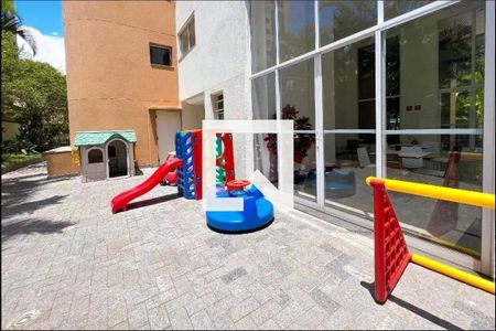Apartamento para alugar com 110m², 3 quartos e 2 vagasÁrea comum - Playground