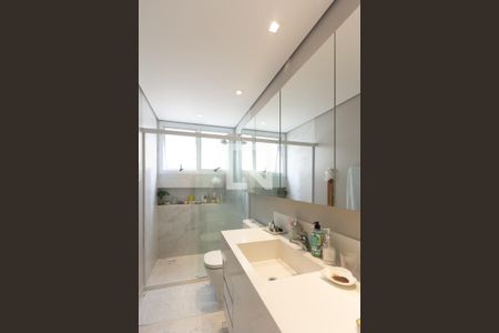 Apartamento para alugar com 110m², 3 quartos e 2 vagasBanheiro da Suíte