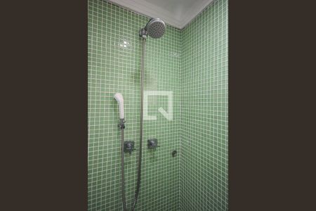 Apartamento para alugar com 100m², 3 quartos e 2 vagasChuveiro do Banheiro