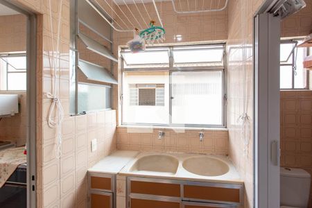 Apartamento à venda com 105m², 3 quartos e 1 vaga Apartamento à venda com 105m², 3 quartos e 1 vagaÁrea de Serviço