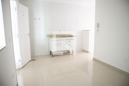 Sala e Cozinha de apartamento à venda com 1 quarto, 33m² em Vila Nivi, São Paulo
