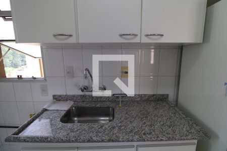 Apartamento para alugar com 58m², 2 quartos e 1 vagaPia da cozinha