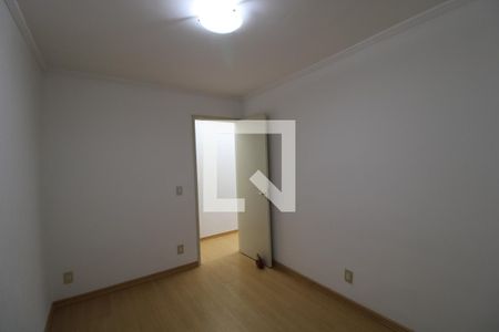 Quarto 2 de apartamento para alugar com 2 quartos, 58m² em Vila Emir, São Paulo