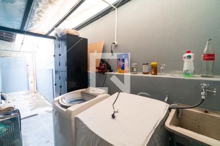 Casa à venda com 200m², 3 quartos e 3 vagasLavanderia