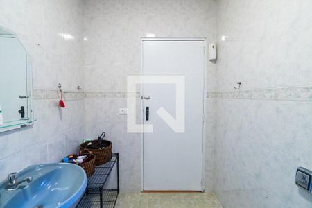 Casa à venda com 200m², 3 quartos e 3 vagasBanheiro