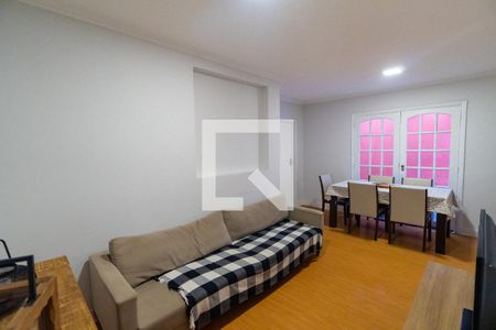 Sala de casa para alugar com 3 quartos, 200m² em Vila Guarani (z Sul), São Paulo