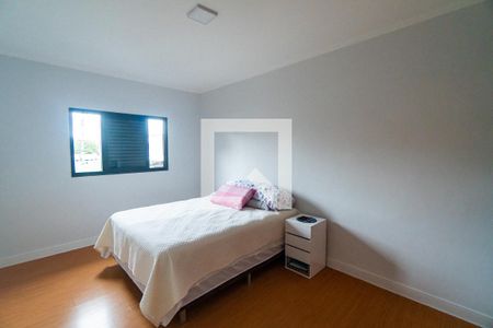 Quarto 1 de casa à venda com 3 quartos, 200m² em Vila Guarani (z Sul), São Paulo