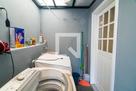 Casa à venda com 200m², 3 quartos e 3 vagasLavanderia