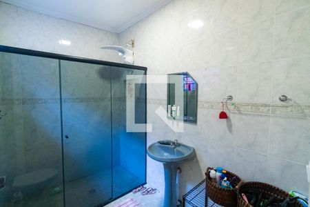 Casa à venda com 200m², 3 quartos e 3 vagasBanheiro