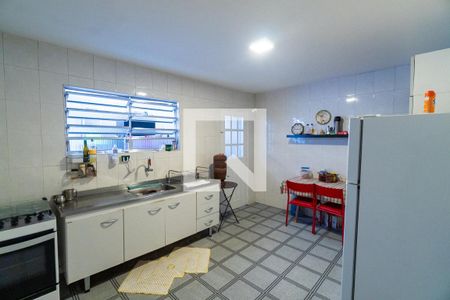 Casa à venda com 200m², 3 quartos e 3 vagasCozinha