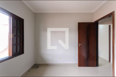 Quarto 1 de casa para alugar com 2 quartos, 150m² em Vila Zat, São Paulo