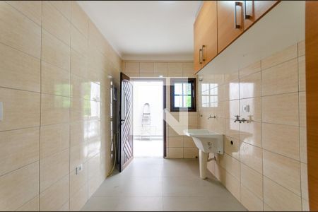 Casa para alugar com 150m², 2 quartos e 1 vaga Casa para alugar com 150m², 2 quartos e 1 vagaÁrea de Serviço