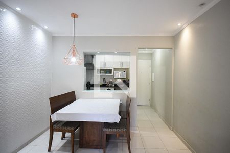 Apartamento à venda com 61m², 3 quartos e 1 vaga Apartamento à venda com 61m², 3 quartos e 1 vagaSala de Jantar