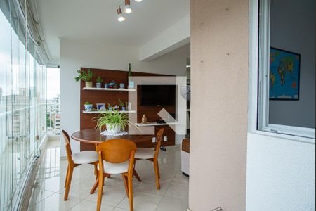 Apartamento para alugar com 55m², 2 quartos e 1 vaga Apartamento para alugar com 55m², 2 quartos e 1 vagaSala