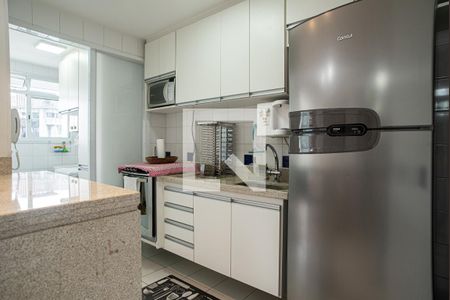 Apartamento para alugar com 55m², 2 quartos e 1 vaga Apartamento para alugar com 55m², 2 quartos e 1 vagaCozinha
