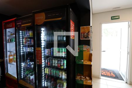Apartamento para alugar com 34m², 1 quarto e sem vagaMini Mercado
