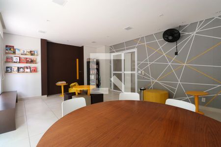 Apartamento para alugar com 34m², 1 quarto e sem vagaÁrea comum - Salão de festas