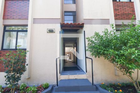 Apartamento para alugar com 74m², 3 quartos e 1 vagaFachada do bloco