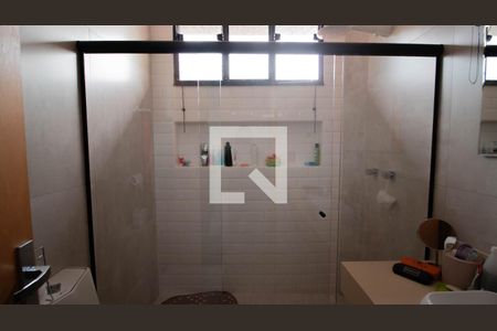 Casa à venda com 210m², 4 quartos e 3 vagas