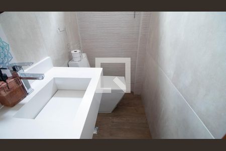 Casa à venda com 210m², 4 quartos e 3 vagas