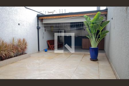 Casa à venda com 210m², 4 quartos e 3 vagas