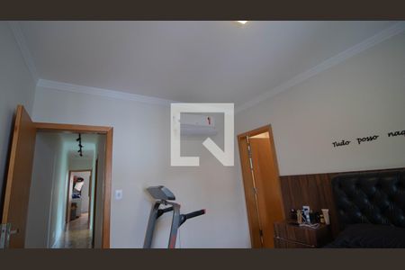 Casa à venda com 210m², 4 quartos e 3 vagas