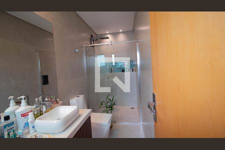 Casa à venda com 210m², 4 quartos e 3 vagas