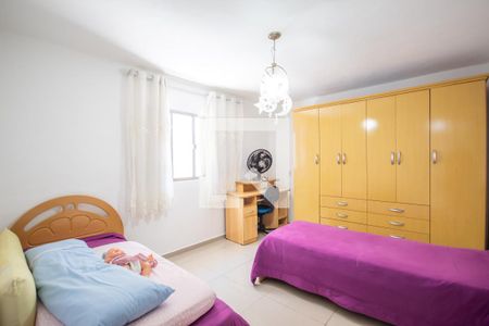 Quarto 2 de casa à venda com 2 quartos, 125m² em Santo Antônio, Osasco