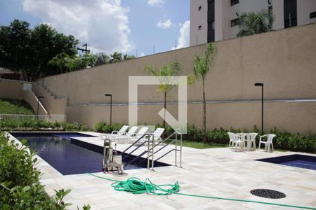 Apartamento para alugar com 35m², 2 quartos e sem vagaÁrea comum - Piscina