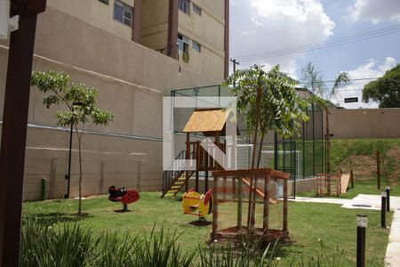 Apartamento para alugar com 35m², 2 quartos e sem vagaÁrea comum - Playground