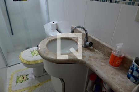Banheiro Suite de apartamento para alugar com 2 quartos, 73m² em Tupi, Praia Grande