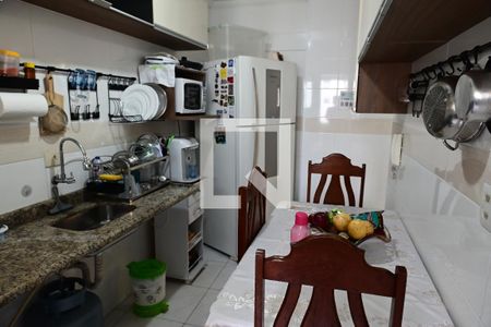 Apartamento para alugar com 73m², 2 quartos e 1 vagaCozinha