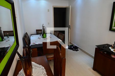 Sala de apartamento para alugar com 2 quartos, 73m² em Tupi, Praia Grande