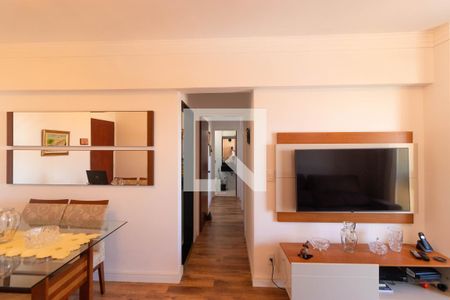 Apartamento à venda com 75m², 2 quartos e 1 vaga Apartamento à venda com 75m², 2 quartos e 1 vagaSalas
