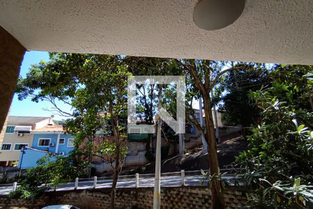 Apartamento à venda com 48m², 2 quartos e 1 vaga Apartamento à venda com 48m², 2 quartos e 1 vagavaranda
