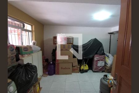 Casa à venda com 144m², 3 quartos e 4 vagasQuarto 03 na frente da garagem pode ser usado tbm como um escritorio