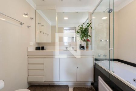 Apartamento para alugar com 50m², 1 quarto e 1 vaga Apartamento para alugar com 50m², 1 quarto e 1 vagaBanheiro da Suíte