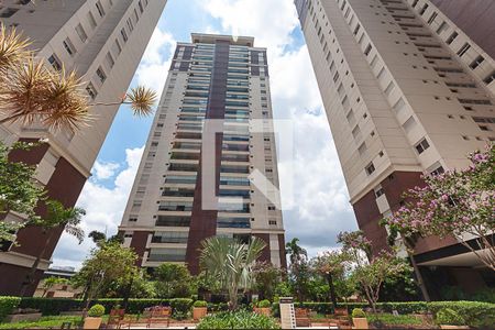 Apartamento à venda com 128m², 4 quartos e 2 vagas Apartamento à venda com 128m², 4 quartos e 2 vagasÁrea comum