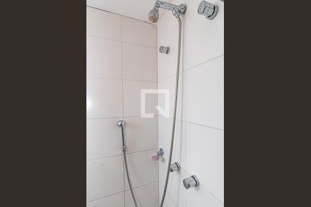 Apartamento à venda com 128m², 4 quartos e 2 vagas Apartamento à venda com 128m², 4 quartos e 2 vagasBanheiro 1