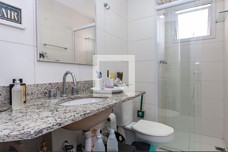 Apartamento à venda com 128m², 4 quartos e 2 vagas Apartamento à venda com 128m², 4 quartos e 2 vagasBanheiro 2