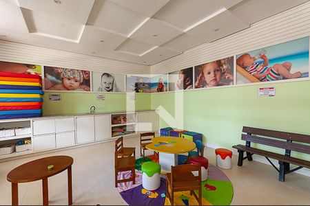 Apartamento à venda com 128m², 4 quartos e 2 vagas Apartamento à venda com 128m², 4 quartos e 2 vagasÁrea comum