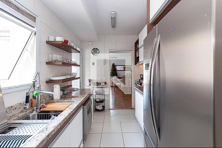 Apartamento à venda com 128m², 4 quartos e 2 vagas Apartamento à venda com 128m², 4 quartos e 2 vagasCozinha