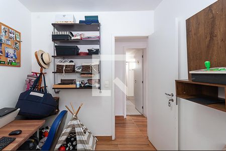 Apartamento à venda com 128m², 4 quartos e 2 vagas Apartamento à venda com 128m², 4 quartos e 2 vagasEscritório