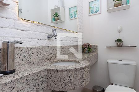 Apartamento à venda com 128m², 4 quartos e 2 vagas Apartamento à venda com 128m², 4 quartos e 2 vagasBanheiro 2