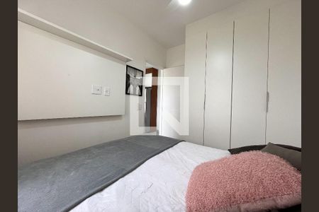 Quarto 1 de apartamento para alugar com 2 quartos, 34m² em São Paulo, São Paulo