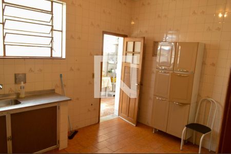 Casa para alugar com 509m², 5 quartos e 2 vagas Casa para alugar com 509m², 5 quartos e 2 vagasCozinha