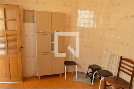 Casa para alugar com 509m², 5 quartos e 2 vagas Casa para alugar com 509m², 5 quartos e 2 vagasCozinha