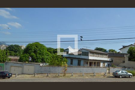 Casa para alugar com 509m², 5 quartos e 2 vagas Casa para alugar com 509m², 5 quartos e 2 vagasFachada